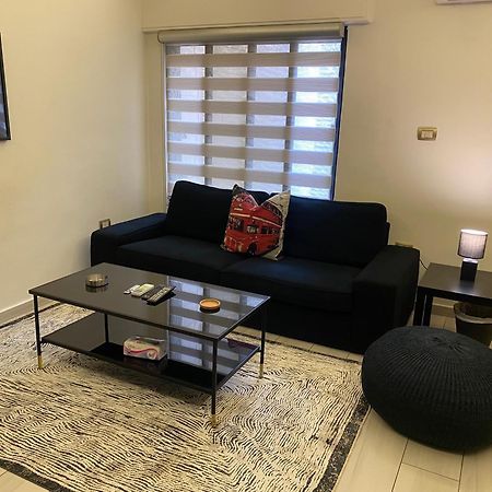 Dair Ghbar Apartment Amán Habitación foto