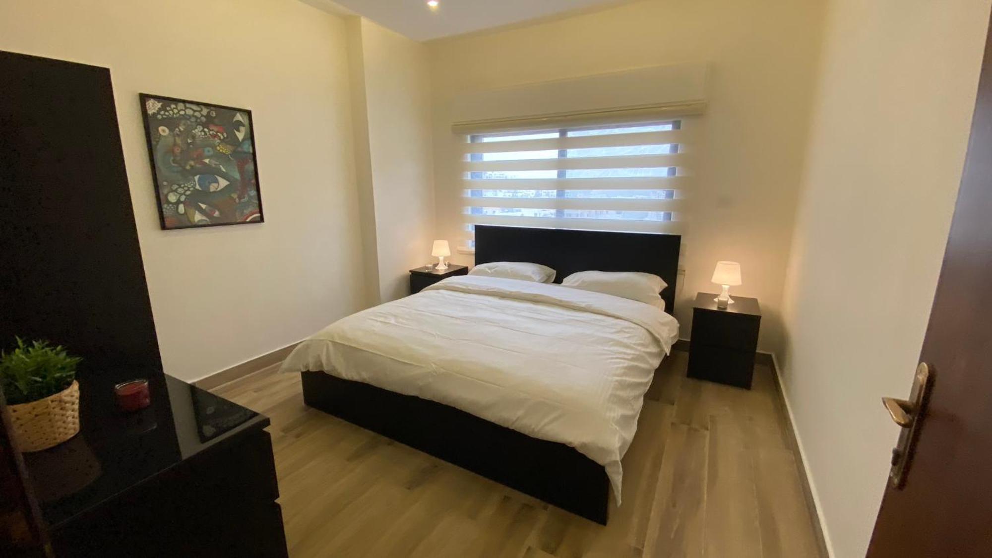 Dair Ghbar Apartment Amán Habitación foto