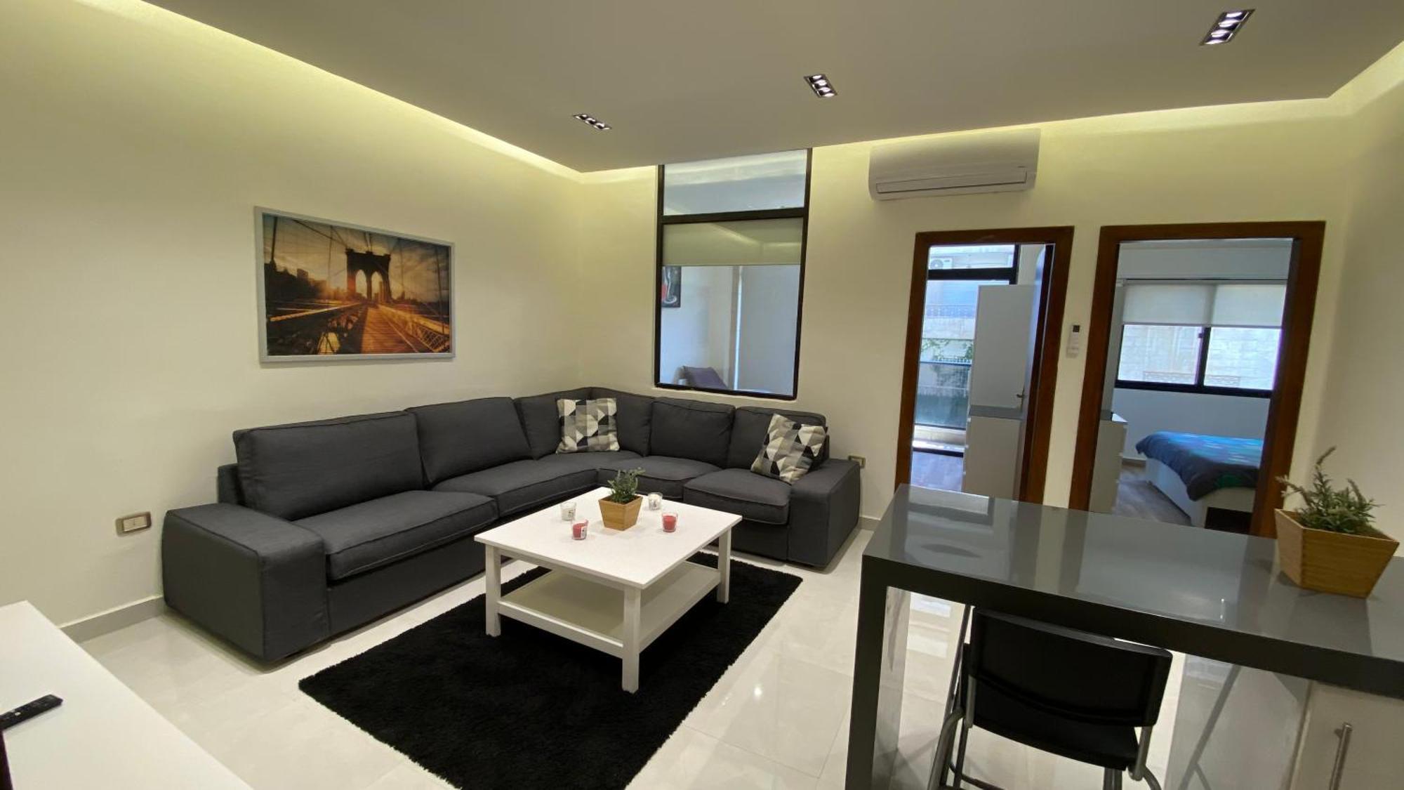 Dair Ghbar Apartment Amán Habitación foto